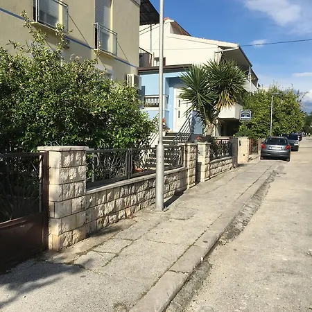 דירה Zoky
